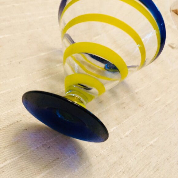 COLORED GLASS STEMMED VASE - Picture 3 of 5